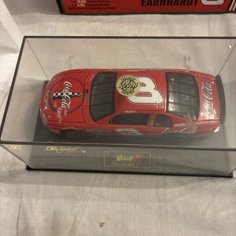 Revell 1:24 Coca-Cola Dale Earnhardt #3 1998 Chevrolet Monte Carlo Diecast Car
